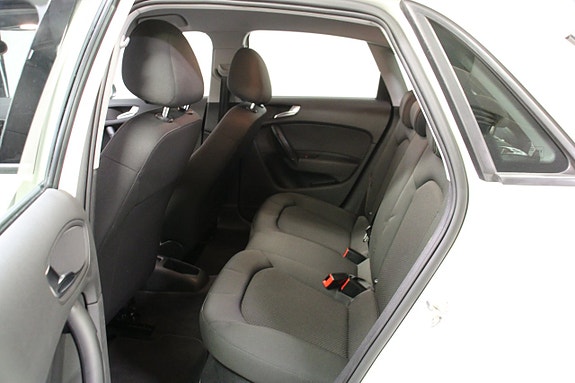 Audi A1 10 of 16