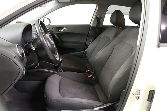 Audi A1 8 of 16