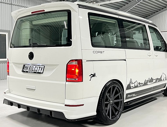 Volkswagen California 11 of 30