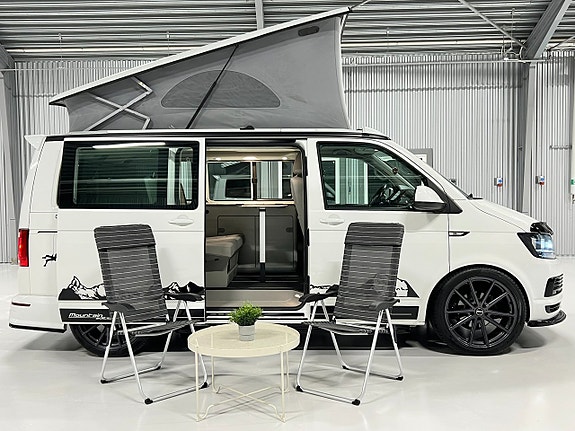 Volkswagen California 16 of 30
