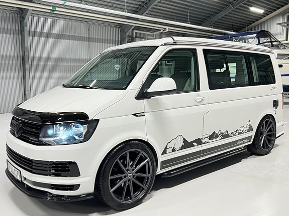 Volkswagen California 15 of 30