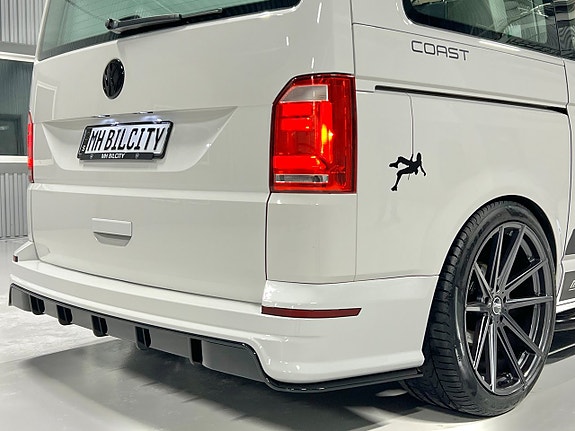 Volkswagen California 12 of 30