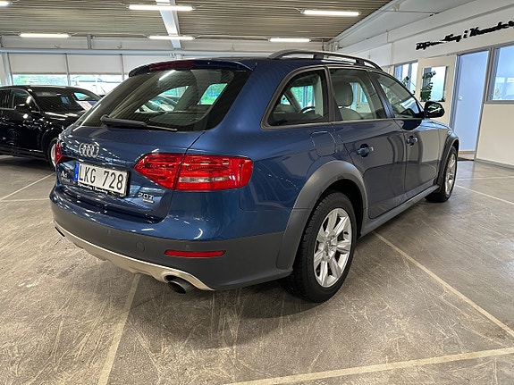 Audi A4 allroad 3 of 5