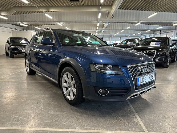 Audi A4 allroad 2 of 5