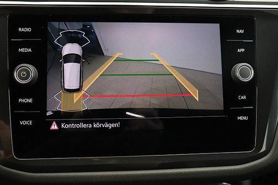 Volkswagen Tiguan Allspace 11 of 21