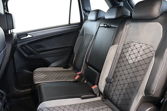 Volkswagen Tiguan Allspace 14 of 21