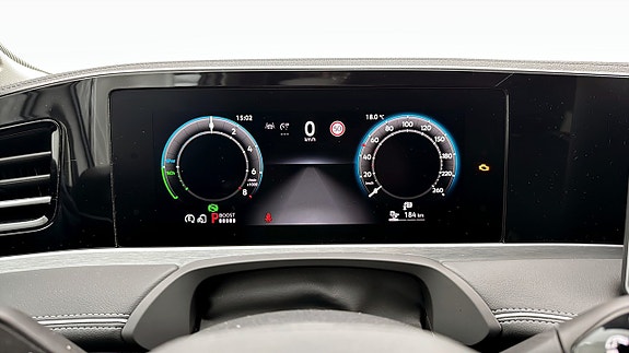 Volkswagen Passat 13 of 19