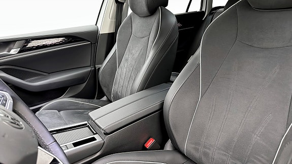 Volkswagen Passat 8 of 19