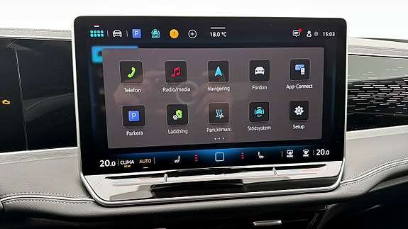 Volkswagen Passat 15 of 19