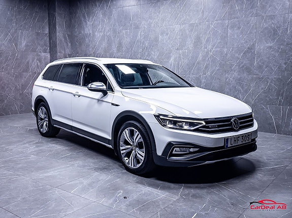 Volkswagen Passat Alltrack 9 of 29