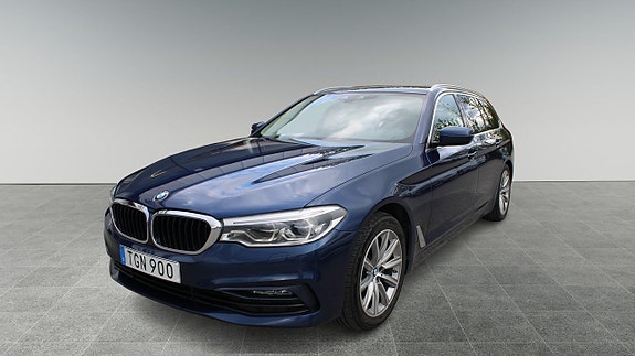 BMW 520d 2 of 5