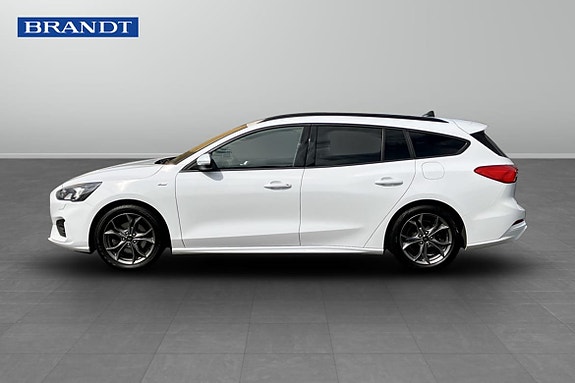 Ford Focus 3 of 5