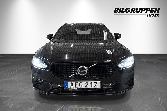 Volvo V90 3 of 5
