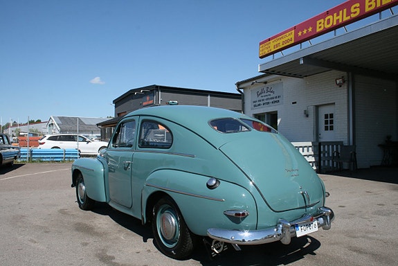 Volvo PV 7 of 24