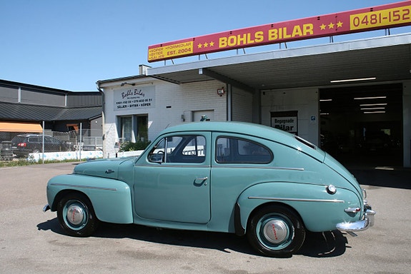 Volvo PV 12 of 24