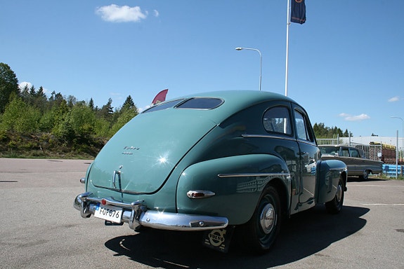 Volvo PV 9 of 24