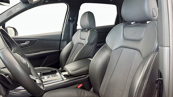 Audi Q7 8 of 13
