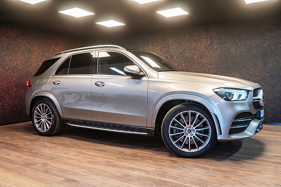 Mercedes-Benz GLE350 de 2 of 5