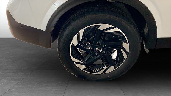 Nissan Qashqai 9 of 12