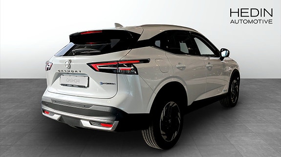 Nissan Qashqai 2 of 5