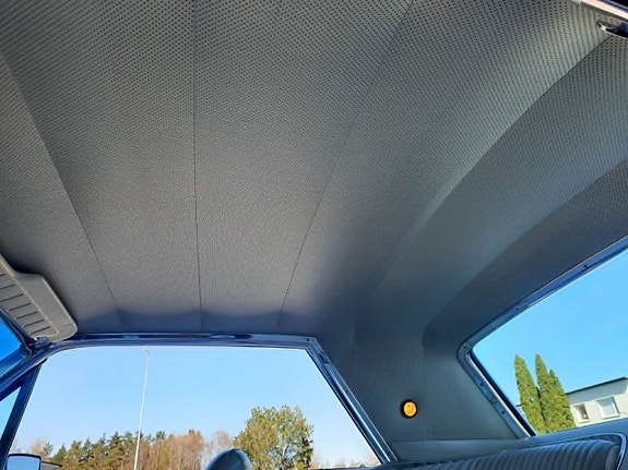 Ford Thunderbird 13 of 27