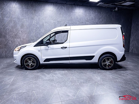 Ford Transit Connect 4 of 5