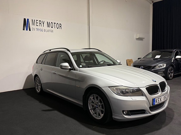 BMW 318i 2 of 5