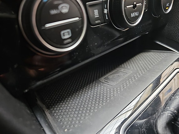 Volkswagen Arteon 18 of 26
