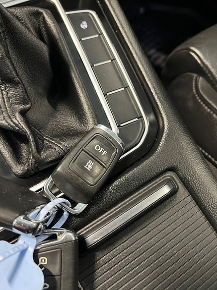 Volkswagen Passat 17 of 22