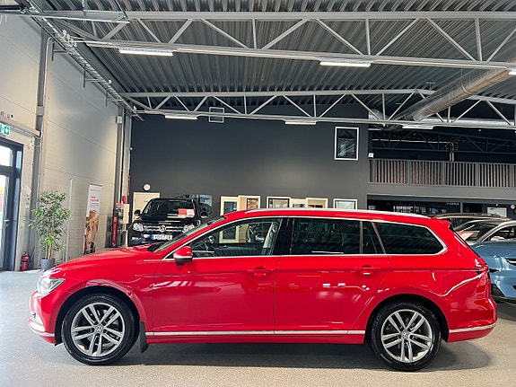 Volkswagen Passat 6 of 22
