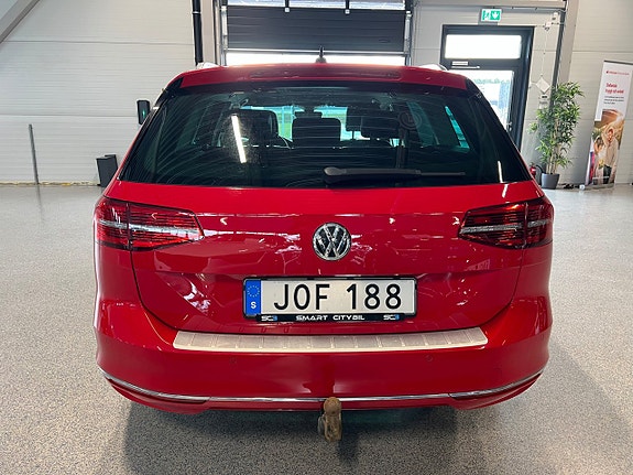 Volkswagen Passat 4 of 5