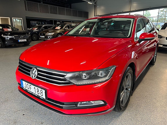 Volkswagen Passat 7 of 22