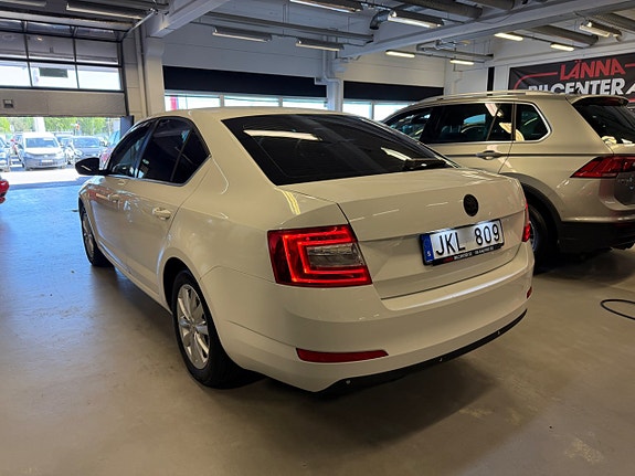 Skoda Octavia 7 of 22
