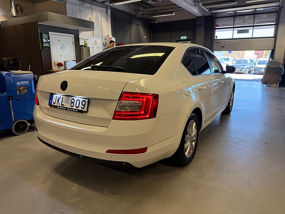 Skoda Octavia 5 of 5