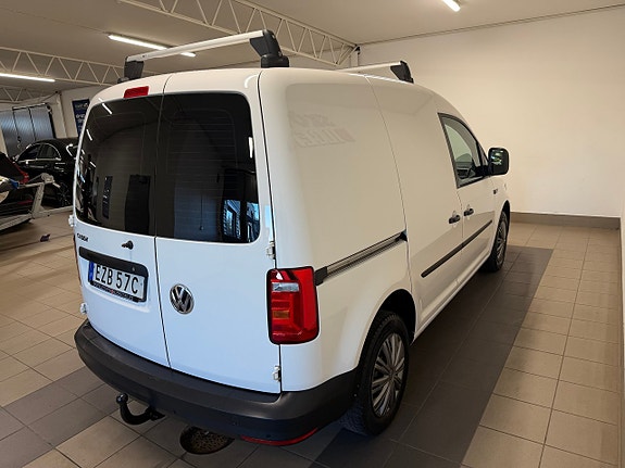 Volkswagen Caddy 5 of 5