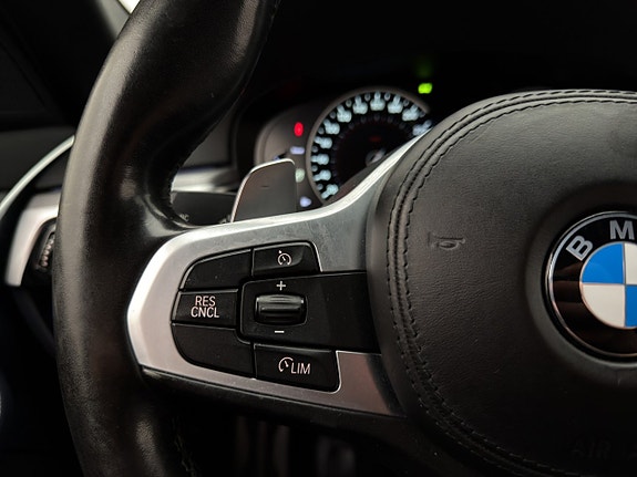 BMW 520d 12 of 30