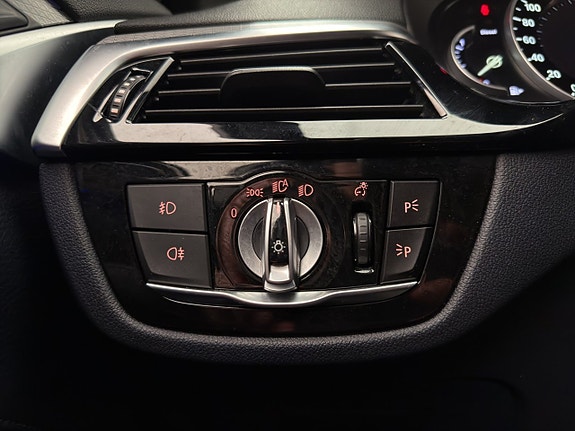 BMW 520d 28 of 30