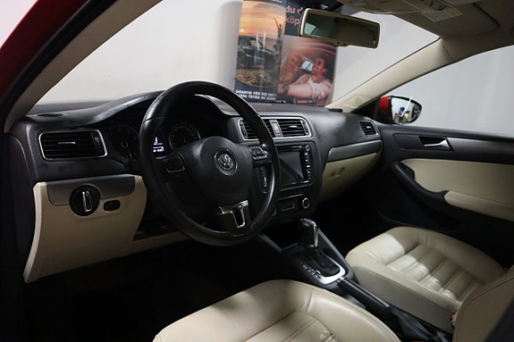 Volkswagen Jetta 7 of 29