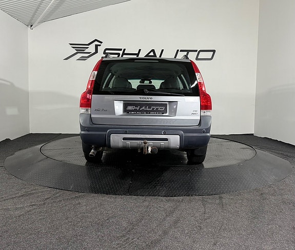 Volvo XC70 6 of 17