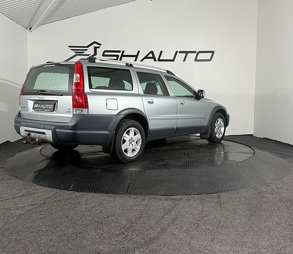Volvo XC70 5 of 5
