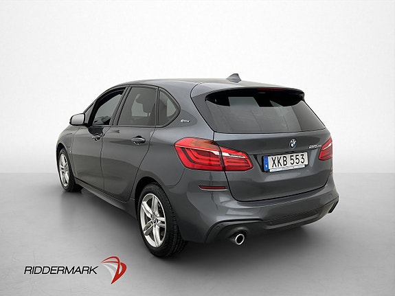 BMW 225xe 4 of 5