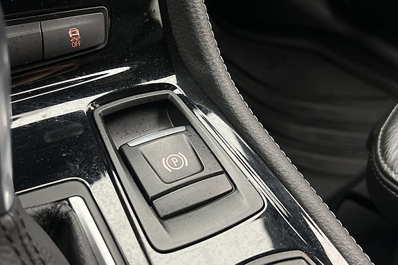 BMW 225xe 23 of 30