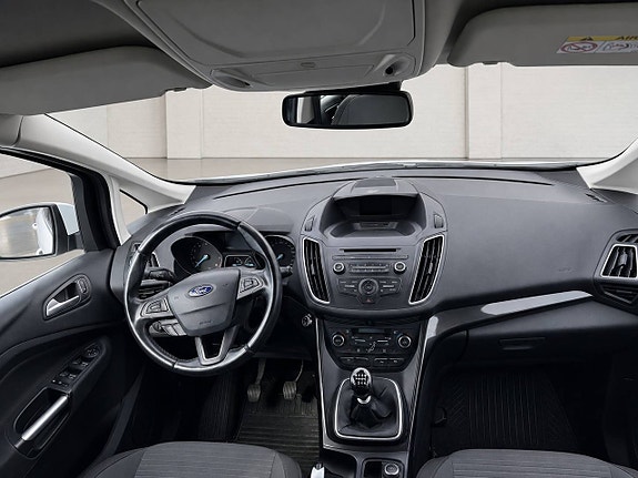 Ford C-Max 5 of 9