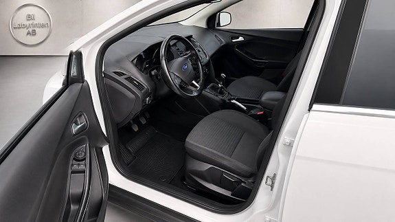 Ford C-Max 6 of 9