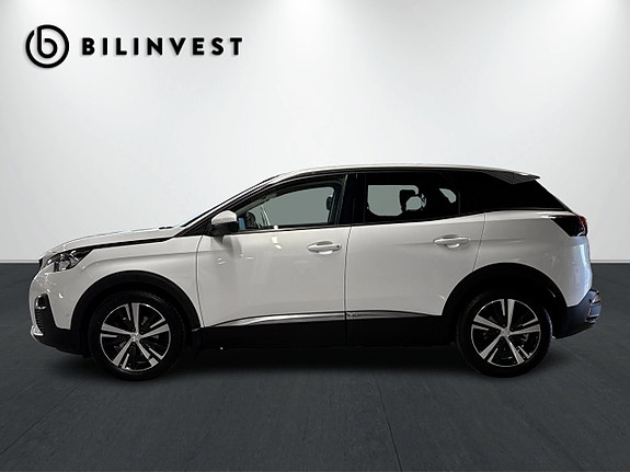 Peugeot 3008 2 of 5