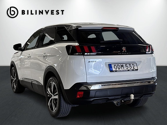Peugeot 3008 3 of 5