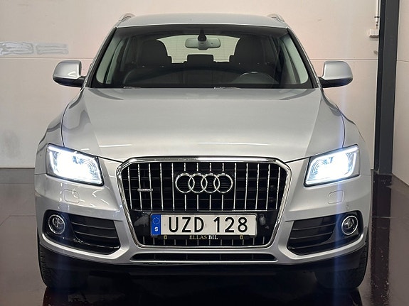 Audi Q5 2 of 5