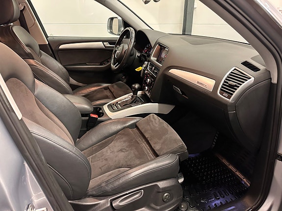 Audi Q5 12 of 27
