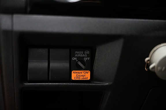 Mazda MX-5 9 of 26
