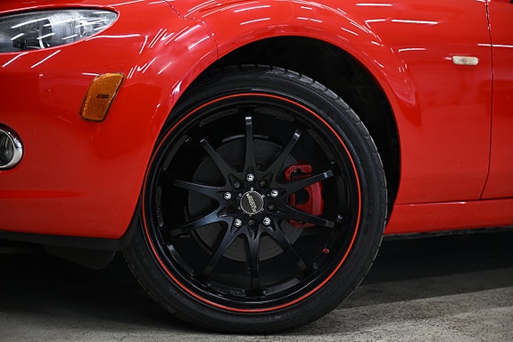 Mazda MX-5 4 of 26